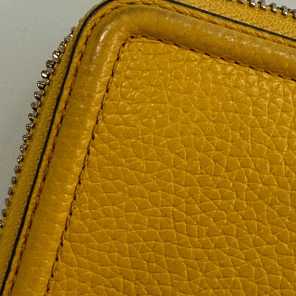 Tory Burch Mustard Yellow Wallet - Picture 9 of 14